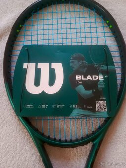 Wilson Blade 100 V9 - 2
