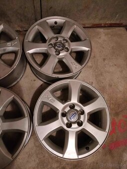 4ks alu disky orig. Volvo 5x108 r16 - 2