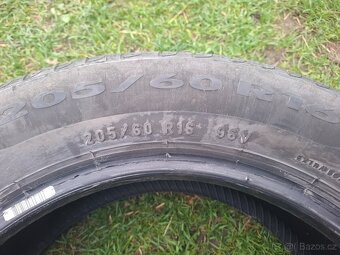 Letni pneu Pirelli Cinturato 205/60 R16 96 V - 2