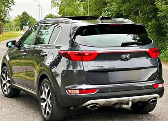 Kia Sportage 2,0 CRDI AWD GT Line - 2