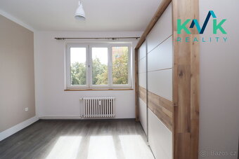 Pronájem bytu 2+1, po rekonstrukci, 60 m², Nová Role – ul. - 2