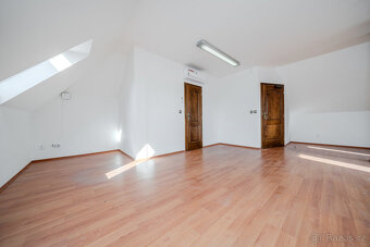 Pronájem, komerční, 38 m, 28. října 1623/135, Ostrava - Mora - 2