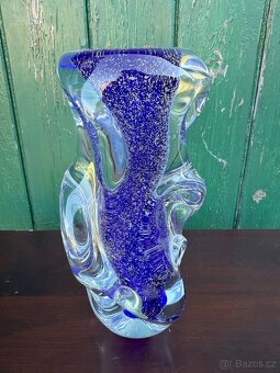 Starožitná váza hutní sklo - 2