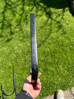 Okapní háky černé - 2