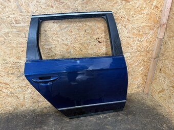 PRAVÉ ZADNÍ DVEŘE VW PASSAT B6 KOMBI - 2