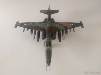 model letadla Su-25K 1/48 - 2