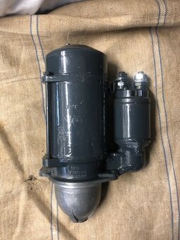 Kompletně repasovaný startér - 2