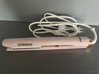 Žehlička na vlasy TESLA - 2