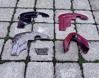 Jawa CZ 250 350 kyvacka pulhuben - poličky - 2