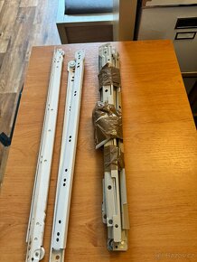 kovové kolejničky pro zásuvky a šuplíky - 2
