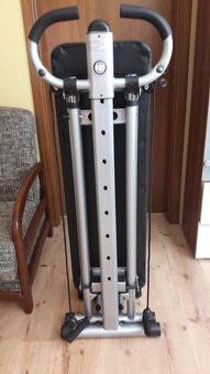 Posilovací stroj - 2