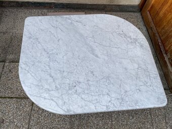 Mramorový konferenční stůl - 2