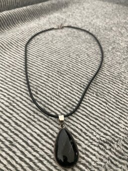 Stříbrný přívěsek s nummitem - 2