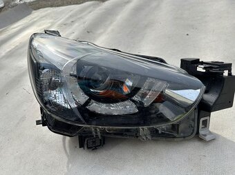 Mazda 2 DD, LED pravý přední světlomet - 2