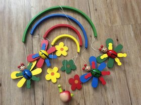 Dřevěný kolotoč nad postýlku - 2