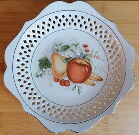 Starý porcelánový talíř - 2