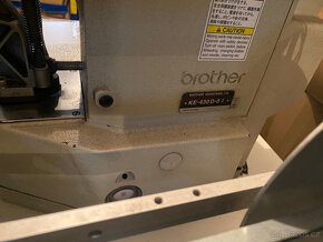 Brother KE-430D-02 programovatelný ryglovací automat - 2