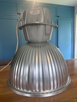 Průmyslové svítidlo, lampa - 2