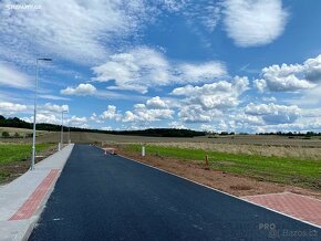 Prodej stavebního pozemku v Lišanech, pozemek v OV Lišany - 2