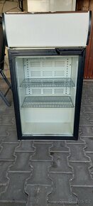 Prosklená lednice - 2