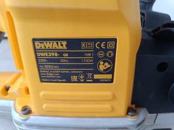 Pila DeWALT DWE 398 - QS - 2