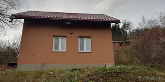 Rekreační chata Vsetín, zdi cihla heluz 30, zateplená, - 2