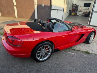 Dodge Viper 8.3 V10  SRT - 10 - 2