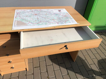Kancelářský psací stůl + otočná polohovací židle (více typů) - 2