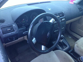 Ford Mondeo 2,2TDCI 114kW 2005/3 - díly z vozu - 2