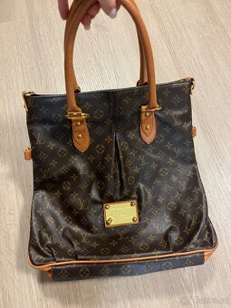 Kabelka Louis Vuitton - 2