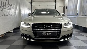 AUDI A8, V8 4.2 / ZACHOVALÝ STAV / TOP VÝBAVA - 2