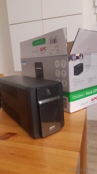 Záložní zdroj APC Back-UPS BX 750VA (FR) - 2