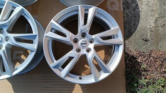 5x108 mm R18 VOLVO a pod. - 2