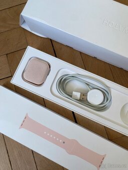 Apple Watch Series 5 (40 mm) – na díly, s nabíječkou, páskem - 2