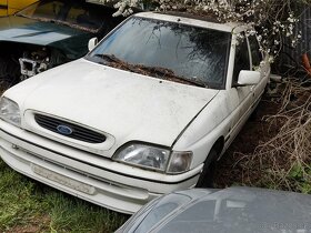 DÍLY NA Ford Escort 1.6i 16V 1994, najeto 127t.km - 2