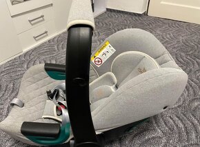 Autosedačka Britax Romer Baby-Safe 3 i-Size - 2