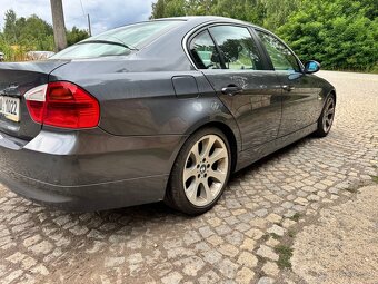 Bmw e90 325i manuál - 2