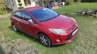 Ford Focus 1.6 Ecoboost, nepojízdný - 2