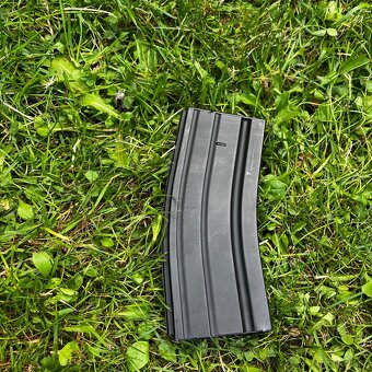 Airsoft vybavení – kompletní set bez zbraně, vše nafoceno - 2
