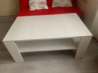 Bíly konferenční stůl - 2