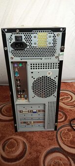 Skříň k PC s TV kartou - 2