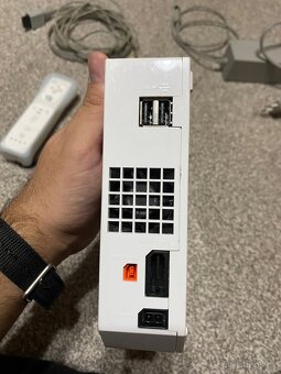 Nintendo Wii - 2