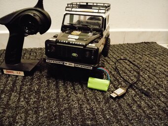 RC auto LAND ROVER 1:12 - 2