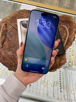 iPhone 15 Pro Max 256GB - 2