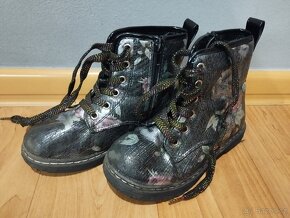Dětsé dívčí zateplené boty vel. 30 - 2