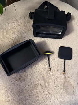 FPV brýle EV800D - 2