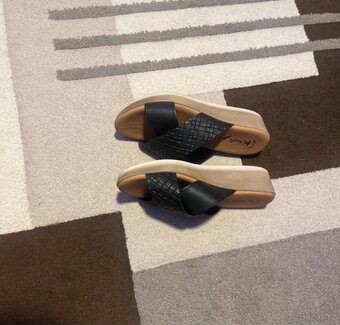 Dámské pantofle - 2