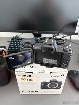 Canon EOS M50 + 15-45 mm - 2