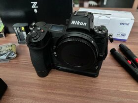 Fotoaparát Nikon Z6 + grip Meike MK-Z7G - 2