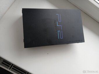 Playstation 2(sběratelský kus)plně funkční - 2